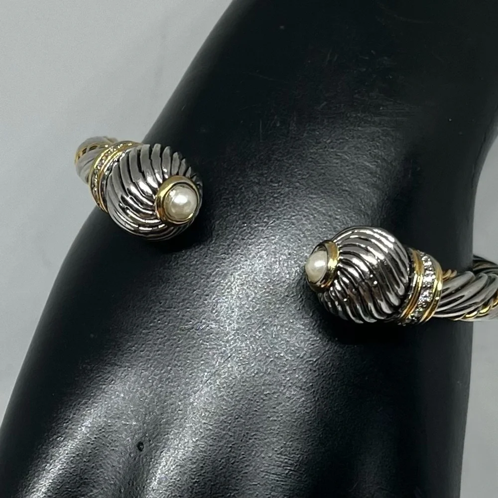 Twisted Cable Two-Tone Faux Pearl Bracelet